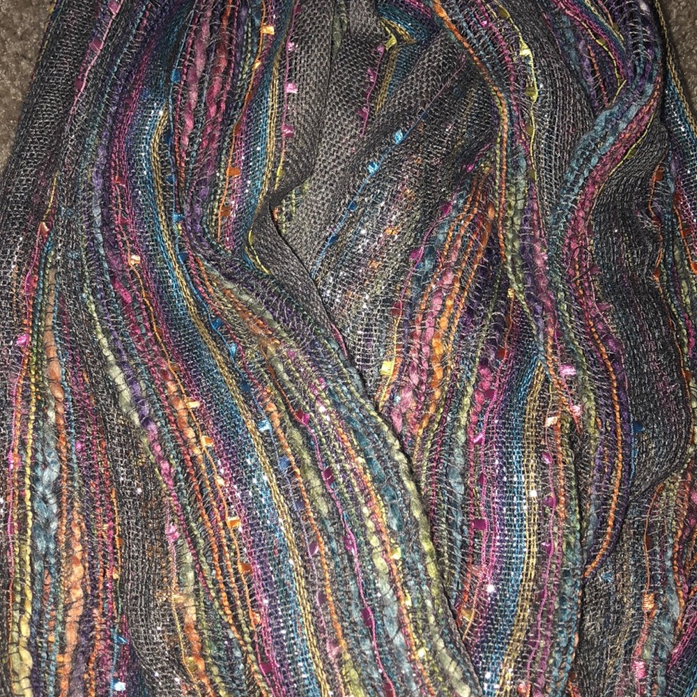 Infinity scarf - Picture 2 of 2